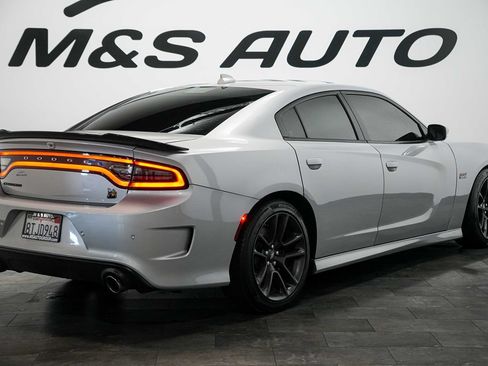 Used 2020 Dodge Charger Scat Pack w/ Navigation & Travel Group RWD image 4