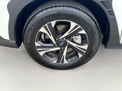 Certified 2026 Subaru Crosstrek 2.5i Premium AWD/4WD image 38