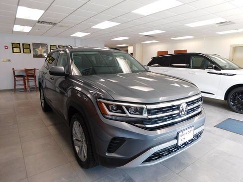Used 2021 Volkswagen Atlas SE AWD/4WD image 3