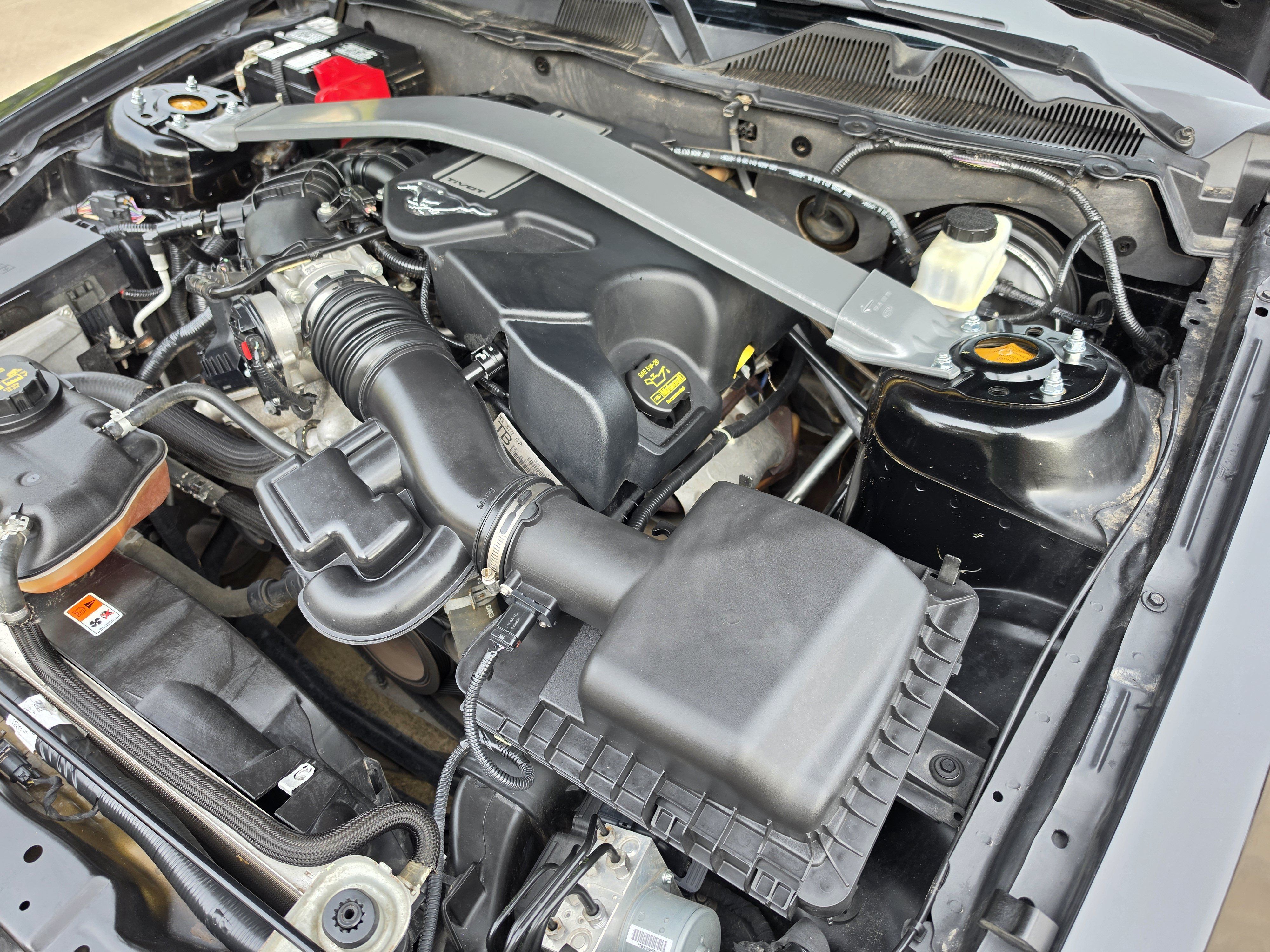 Used 2012 Ford Mustang Premium w/ V6 Performance Pkg RWD image 37