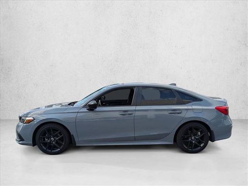 Used 2024 Honda Civic Sport image 8