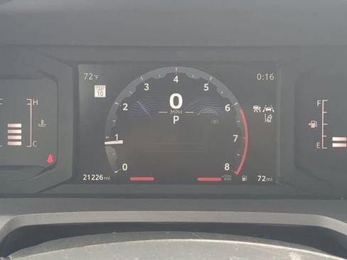 Certified 2024 Toyota Tacoma SR image 25