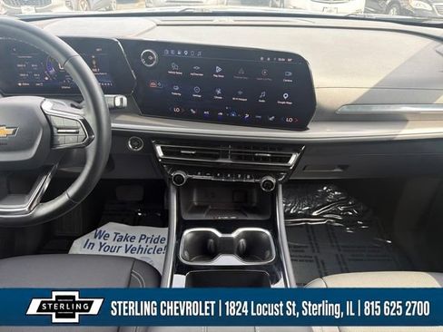 Certified 2026 Chevrolet Traverse LT AWD/4WD image 21