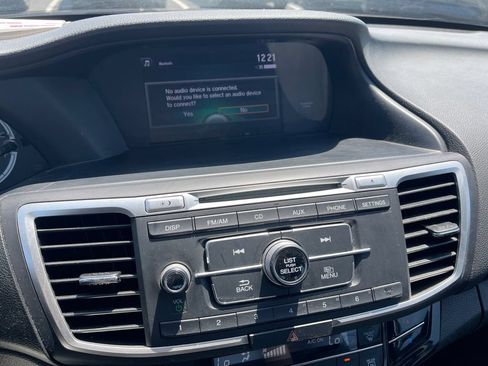 Used 2016 Honda Accord LX image 18