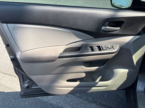 Used 2014 Honda CR-V LX image 15