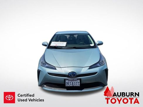 Certified 2022 Toyota Prius L Eco FWD image 3