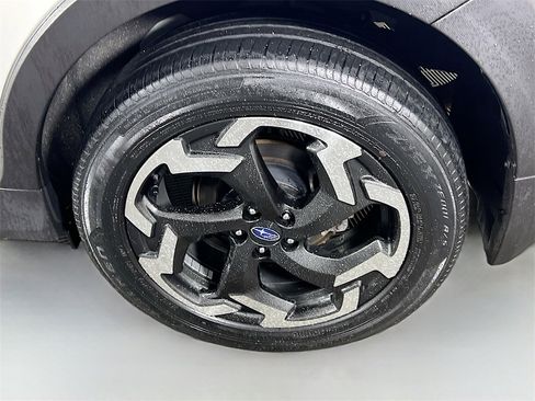 Used 2023 Subaru Crosstrek 2.5i Limited w/ Moonroof Package image 35