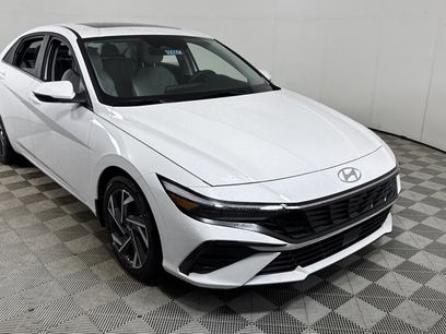 Certified 2025 Hyundai Elantra Limited