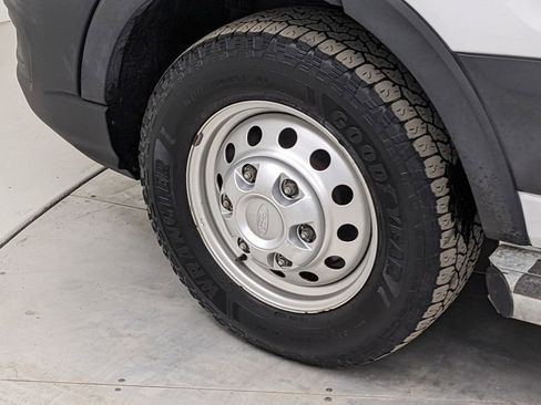 Certified 2023 Ford Transit 250 Low Roof AWD w/ Exterior Upgrade Package image 5