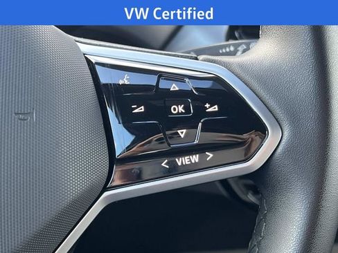 Used 2023 Volkswagen ID.4 Pro image 19