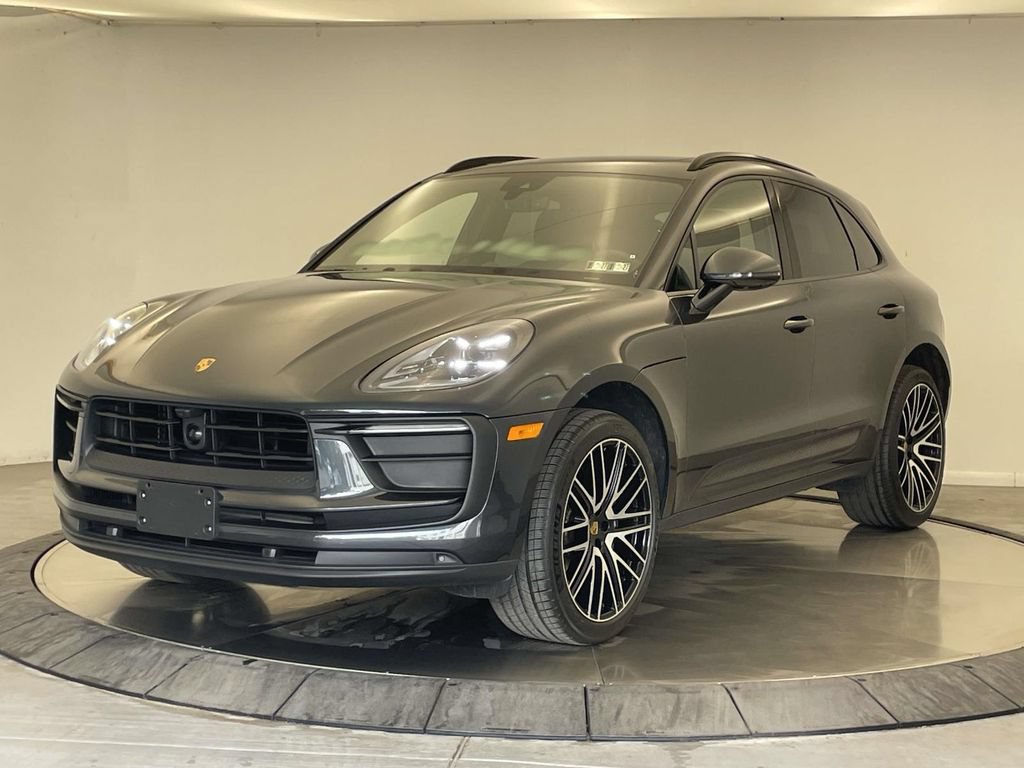 Certified 2023 Porsche Panamera 4 AWD/4WD image 47