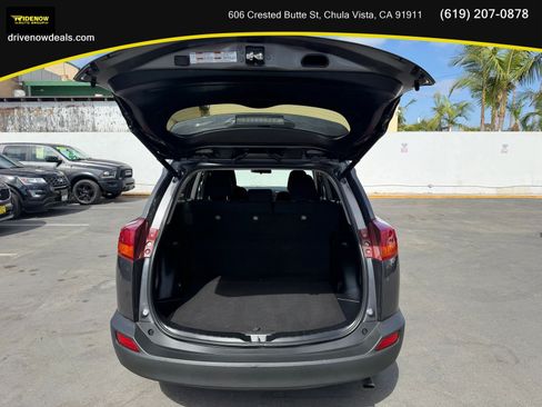 Used 2015 Toyota RAV4 XLE FWD image 9