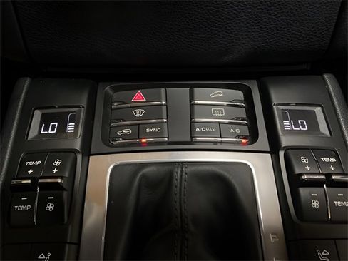 Used 2017 Porsche Macan GTS w/ Premium Package Plus image 45