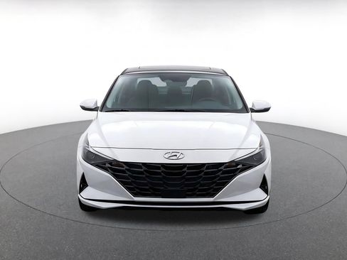 Used 2026 Hyundai Elantra Sport FWD image 2