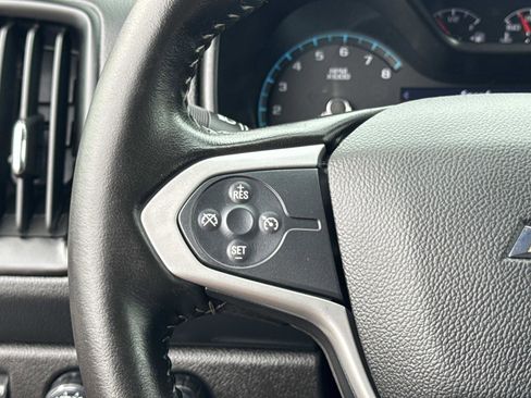 Used 2020 Chevrolet Colorado LT w/ LT Convenience Package image 6