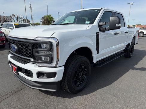 New 2026 Ford F250 XL AWD/4WD image 14
