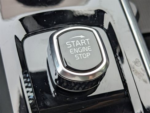 New 2026 Volvo XC60 B5 Core image 31