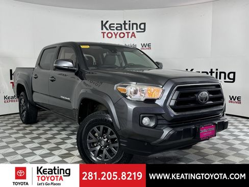 Used 2020 Toyota Tacoma SR5 image 2