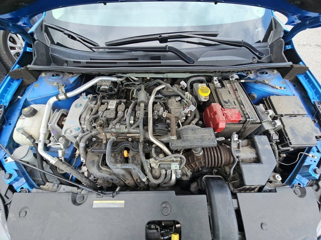 Used 2025 Nissan Sentra SR w/ SR Premium Package FWD image 37