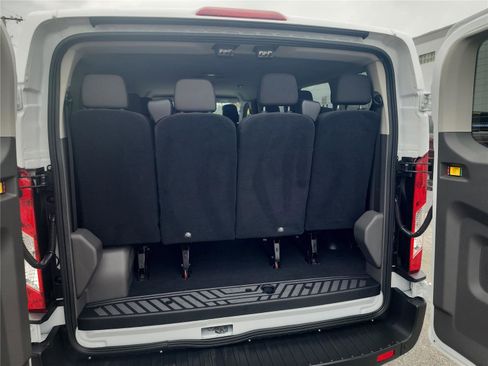Certified 2023 Ford Transit 350 XLT RWD image 16