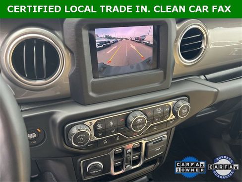 Used 2021 Jeep Gladiator Overland w/ Cold Weather Group image 35