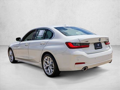 Used 2026 BMW 330i xDrive Sedan AWD/4WD image 7