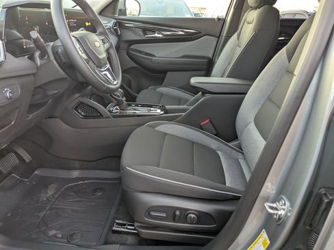 New 2026 Chevrolet TrailBlazer LT w/ Convenience Package image 18