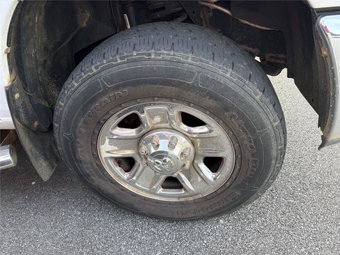 Used 2014 RAM 3500 Tradesman w/ Chrome Appearance Group AWD/4WD image 7