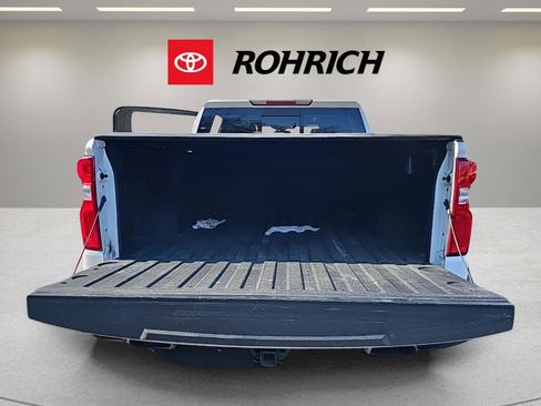 Used 2020 Chevrolet Silverado 1500 LT Trail Boss image 26