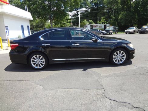 Used 2010 Lexus LS 460 AWD image 5