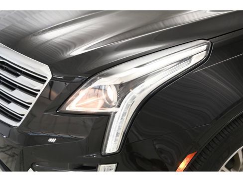 Used 2019 Cadillac XT5 Luxury image 23