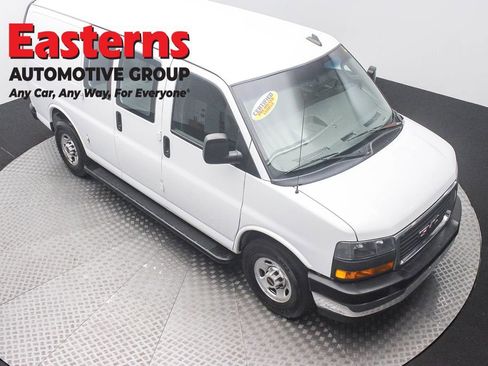 Used 2020 GMC Savana 2500 w/ Driver Convenience Package RWD image 3