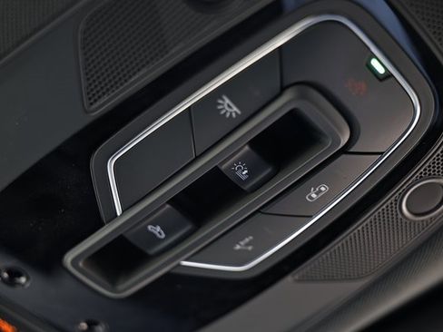 New 2025 Audi Q5 2.0T Premium Plus image 38