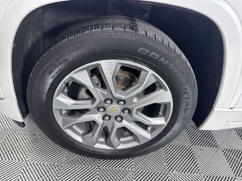 Used 2019 Chevrolet Traverse Premier image 9