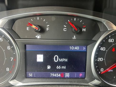 Used 2021 GMC Acadia SLE w/ Driver Convenience Package AWD/4WD image 8