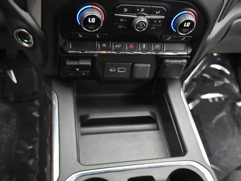 Used 2021 Chevrolet Silverado 1500 RST w/ All Star Edition Plus AWD/4WD image 24