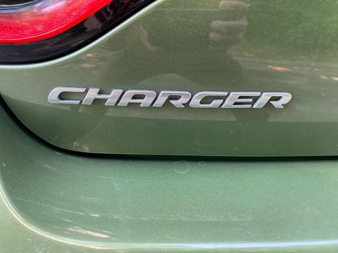 Used 2019 Dodge Charger GT RWD image 5
