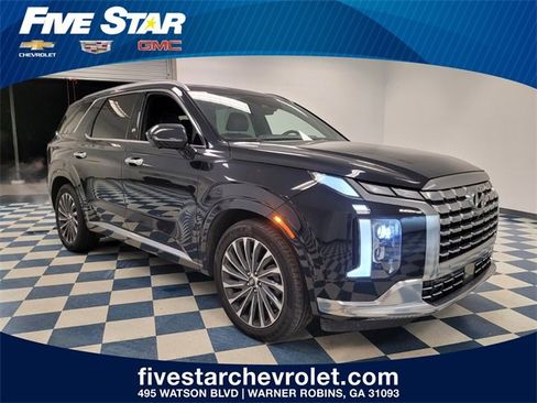 Used 2024 Hyundai Palisade Calligraphy image 1