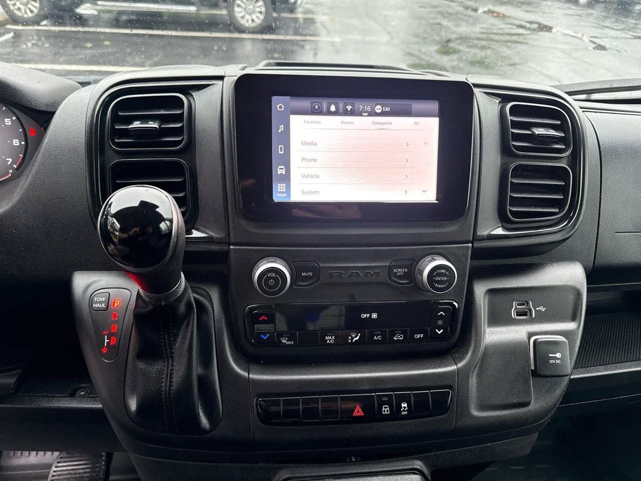 Used 2023 RAM ProMaster 2500 FWD image 14