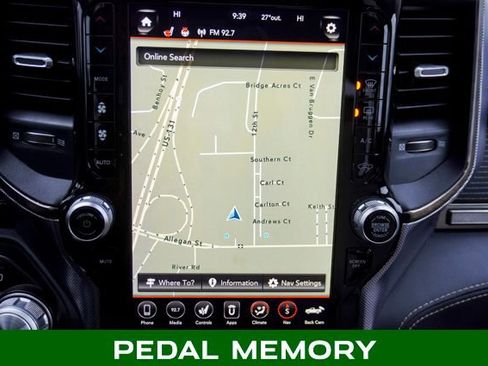 Used 2019 RAM 1500 Limited image 17