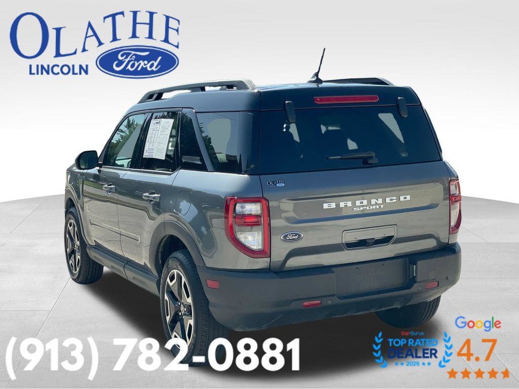 Used 2024 Ford Bronco Sport Outer Banks AWD/4WD image 3