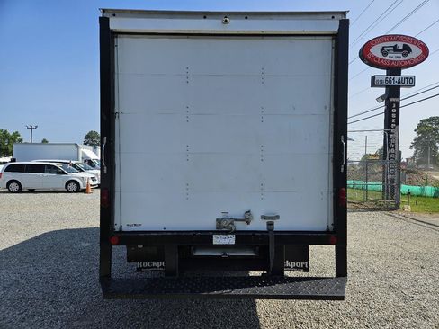 Used 2021 Ford E-350 and Econoline 350 Super Duty w/ Power Windows & Locks Group RWD image 4