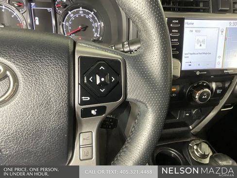 Used 2020 Toyota 4Runner SR5 Premium image 40