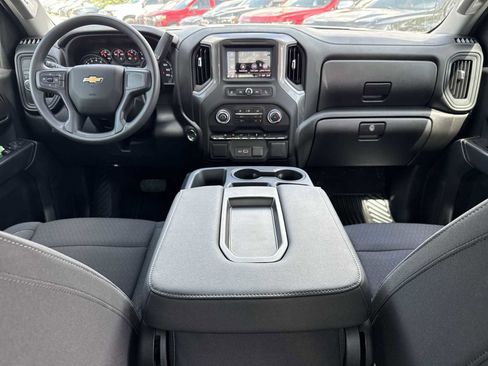 Certified 2025 Chevrolet Silverado 1500 Custom RWD image 10