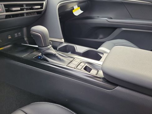 New 2026 Toyota Camry SE FWD image 12