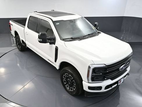 Used 2025 Ford F250 Platinum AWD/4WD image 62