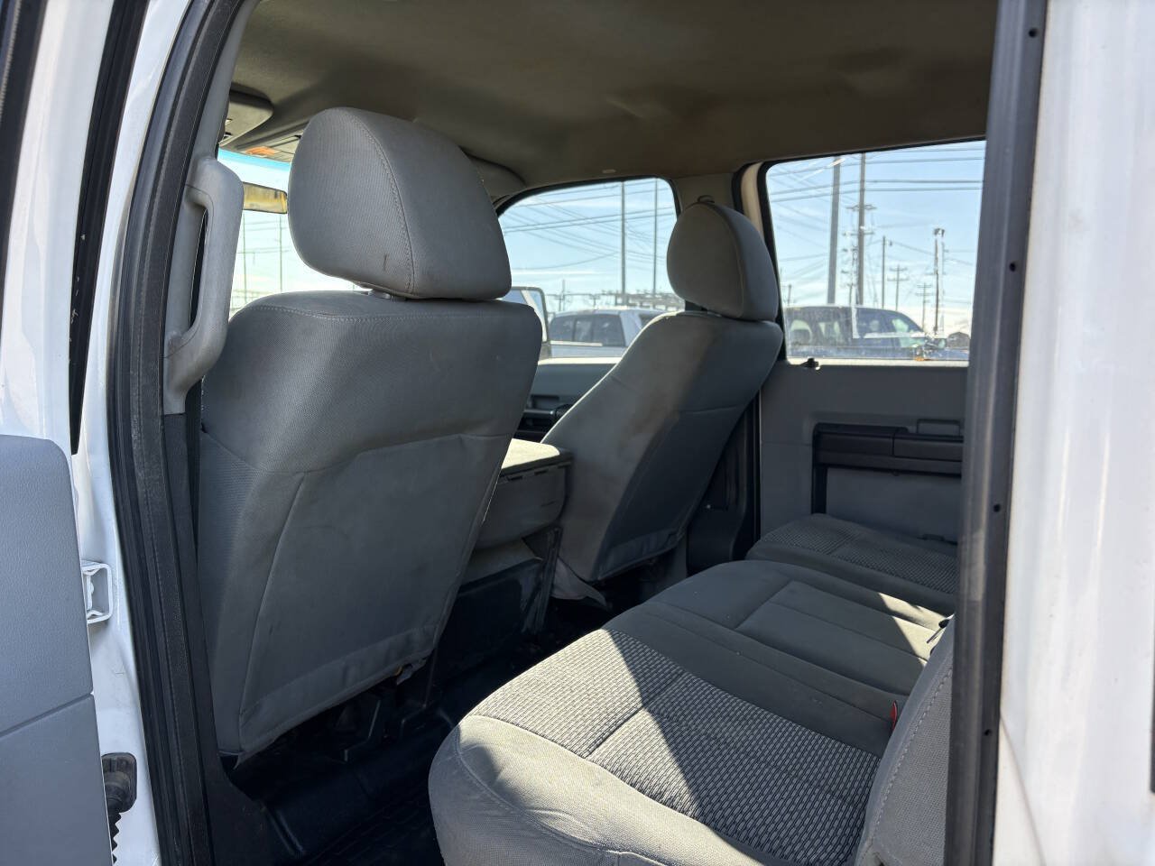 Used 2016 Ford F250 XL w/ Power Equipment Group AWD/4WD image 15