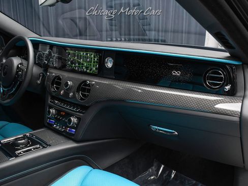 Used 2022 Rolls-Royce Ghost Black Badge image 24