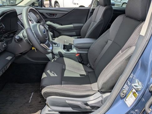 Used 2025 Subaru Outback w/ Popular Package #1A image 14