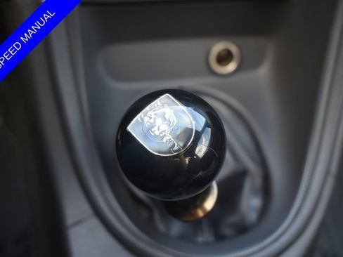 Used 2003 Ford Mustang GT RWD image 4